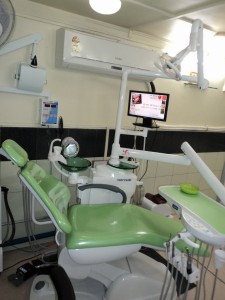 best dentist in Pune