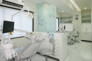 best dentist in Pune